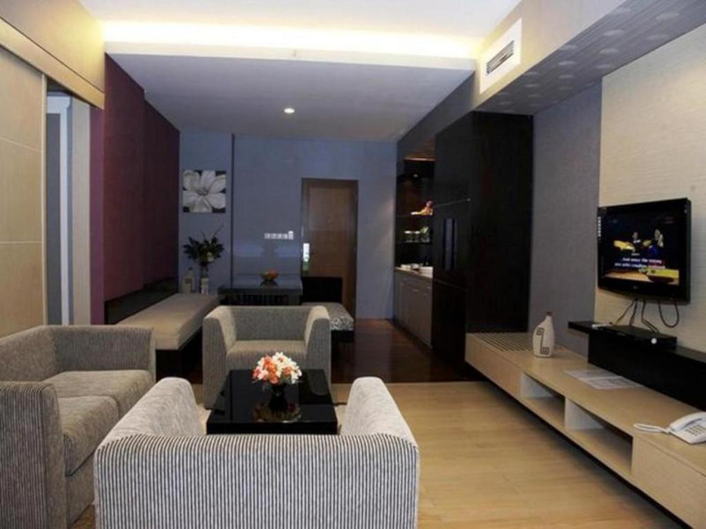 Green Valley Resort Purwokerto Exterior foto